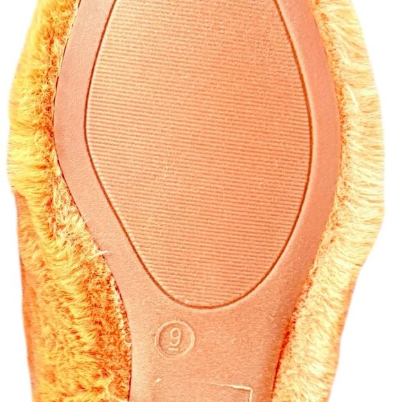 Journee Collection Sundown Camel Faux Fur Cozy Mule Slipper Flat Shoes Size 9 - Picture 8 of 8